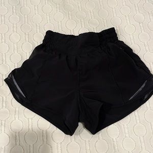 Lululemon Hotty Hot HR Short, 2.5” lined, black, size 0